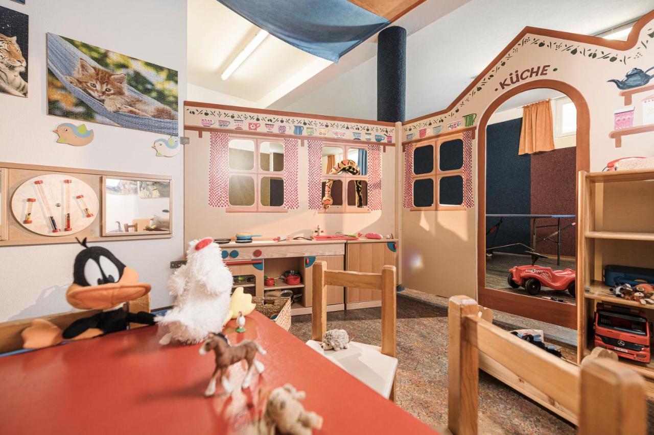 הולרבאך איםפינצגאו Kinderbauernhof Scharrerhof מראה חיצוני תמונה